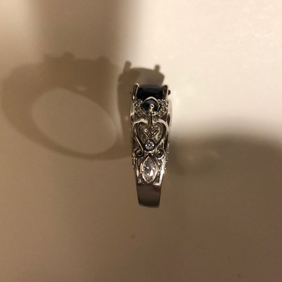 Luxury Heart Shape White Zircon Angel Wings - Picture 4 of 4